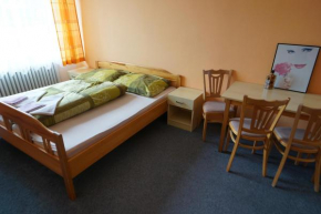 Hotels in Hamr